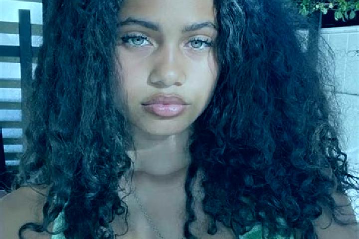 Avery, 20, a red green-eyed mixed companion based in Cajones. Offering Travel Companion, Couples, OWO, Striptease. Available for incall and outcall, overnigh...