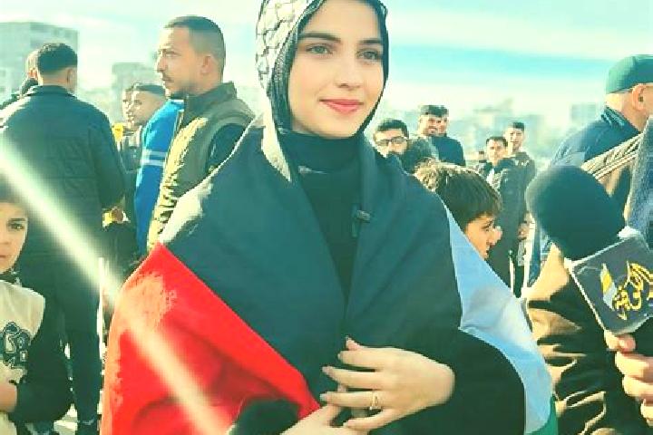 Avery, 20 — Escort in Hajji Beyk, Iran