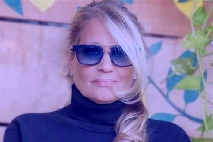 Avery, 20 — Escort in Parisi, Brazil