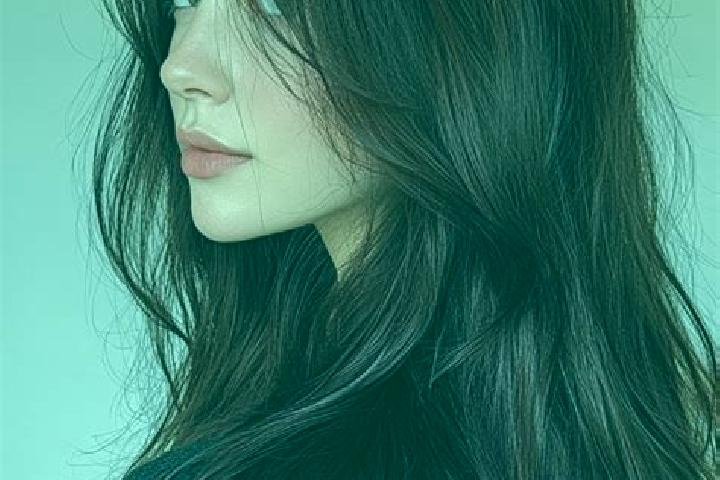 Avery, 21, a auburn brown-eyed caucasian companion based in Banlapa. Offering 69, Dinner Date, Massage, Party Girl. Available for incall and outcall, overnig...