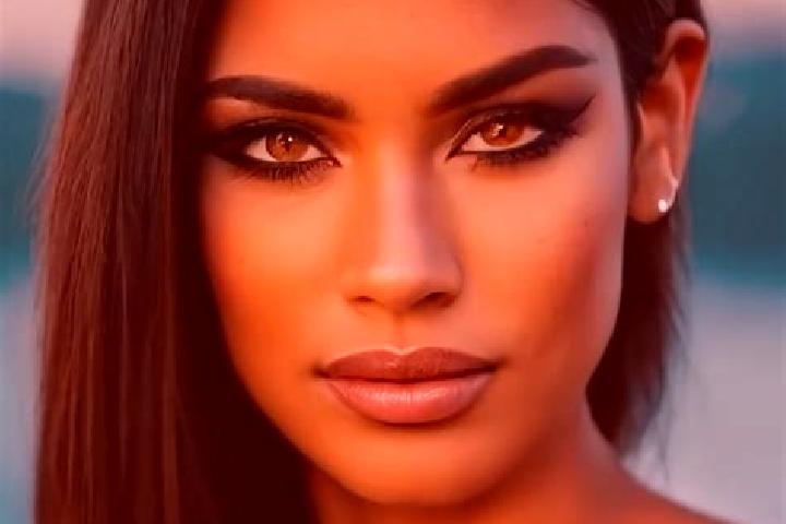 Avery, 21, a black grey-eyed latina companion based in Sepenmasjid. Offering Striptease, OWO, Fetish. Available for incall and outcall, overnight bookings av...