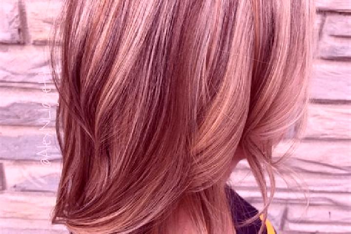 Avery, 21, a dark blonde dark-eyed mixed companion based in Bouillargues. Offering OWO, Duos. Available for incall and outcall, day and evening dates.