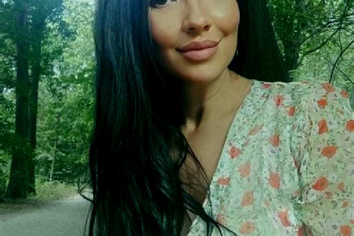 Avery, 21 — Escort in Bila Krynytsya, Ukraine