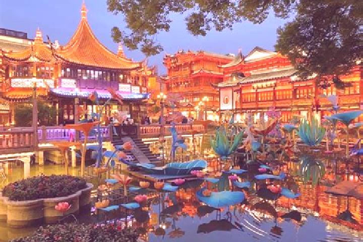 Avery, 21 — Escort in Jiumen, China