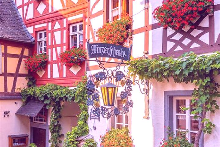 Avery, 21 — Escort in Korborn, Germany