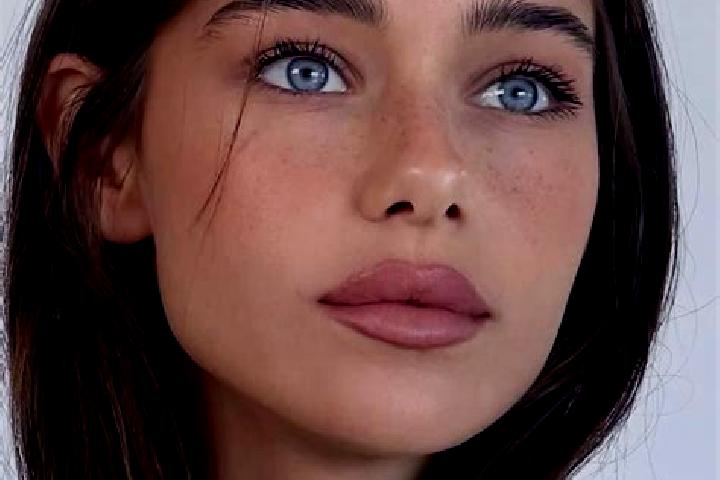 Avery, 22, a brunette grey-eyed caucasian companion based in Zamami. Offering OWO, 69, Striptease, Deep French Kissing. Available for incall and outcall, ove...