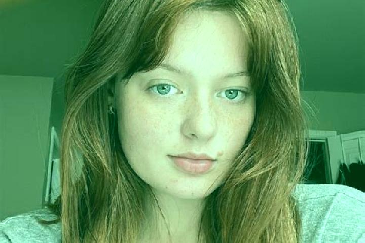 Avery, 22, a red brown-eyed slavic companion based in Niu. Offering Deep French Kissing, Overnight, OWO, Dinner Date. Available for incall and outcall, day a...