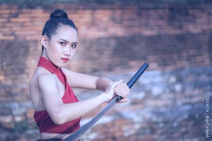 Avery, 22 — Escort in Bang Rachan, Thailand