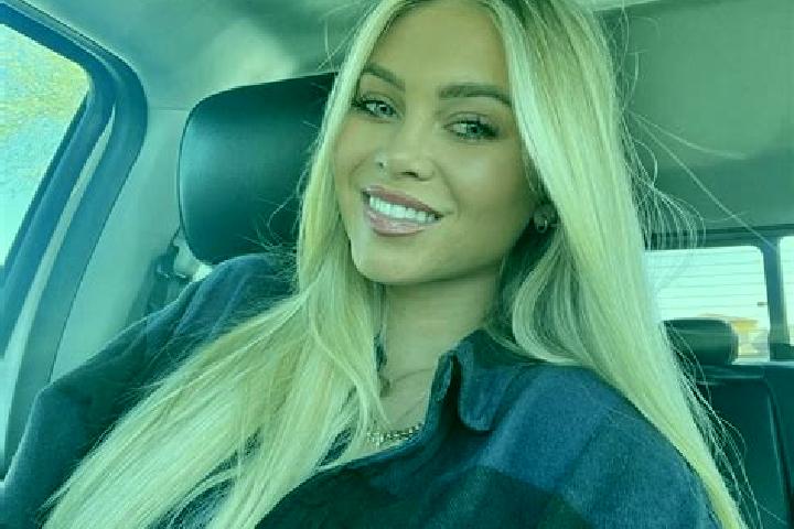 Avery, 22 — Escort in Hailey, United States