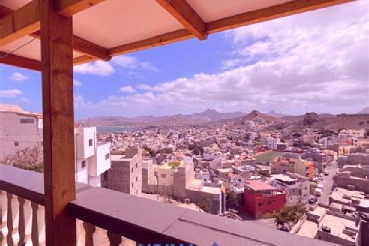 Avery, 22 — Escort in Madeiralzinho, Cape Verde