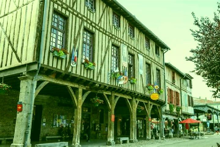 Avery, 22 — Escort in Mirepoix, France