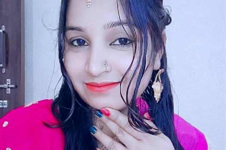 Avery, 22 — Escort in Pakur, India