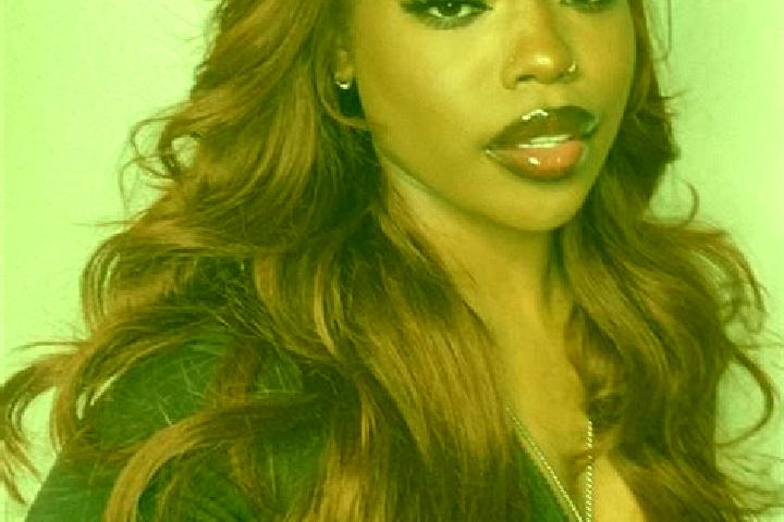 Avery, 23, a auburn amber-eyed ebony companion based in Prezza. Offering Massage, 69, Party Girl, CIM. Available for incall and outcall, overnight bookings a...