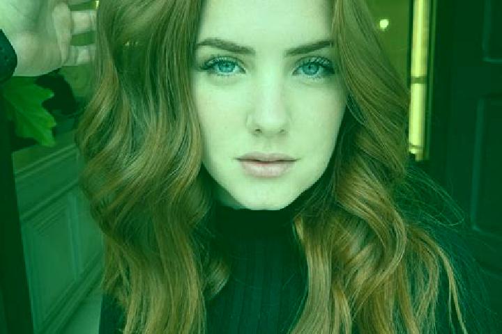 Avery, 23, a auburn blue-eyed mixed companion based in Diamantina. Offering Girlfriend Experience, GFE, Overnight, Fetish. Available for incall and outcall, ...