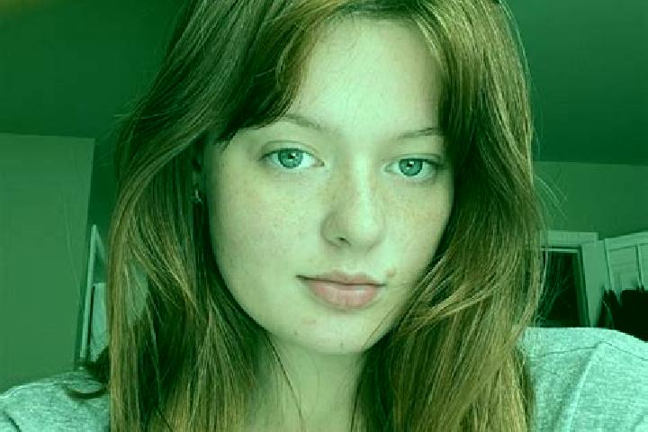 Avery, 23, a auburn grey-eyed asian companion based in Sohland. Offering CIM, A-Level, Dinner Date, Tantra. Available for incall and outcall, overnight booki...
