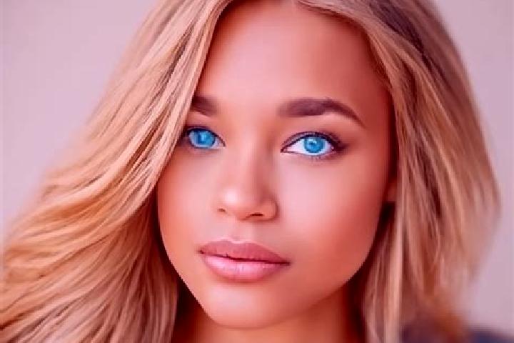 Avery, 23, a blonde blue-eyed latina companion based in Karniowice. Offering Tantra, Prostate Massage, 69. Available for incall and outcall, overnight bookin...