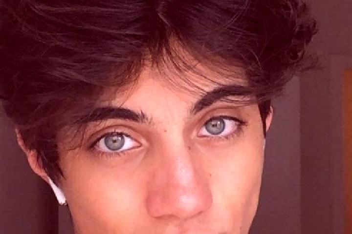 Avery, 23, a chestnut green-eyed caucasian companion based in Surazh. Offering Overnight, Girlfriend Experience, CIM, Roleplay. Available for incall and outc...