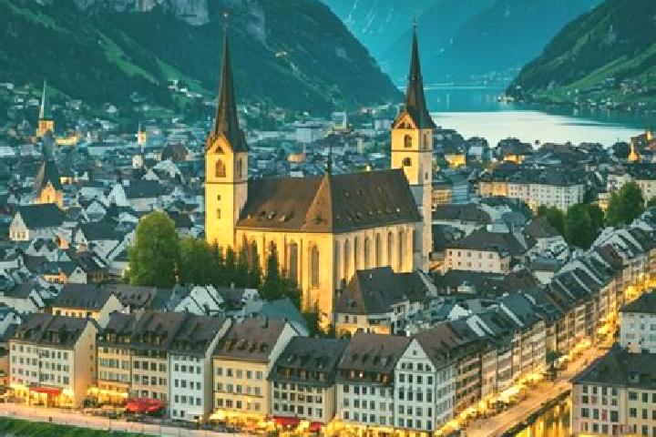 Avery, 23 — Escort in Mastrils, Switzerland