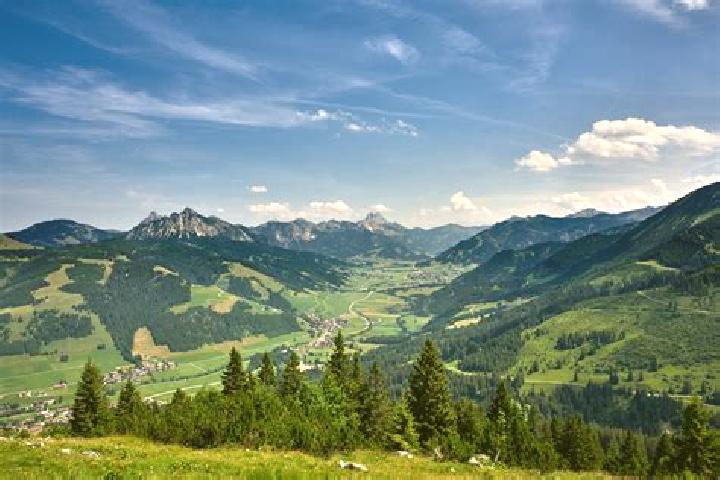 Avery, 23 — Escort in Schattwald, Austria