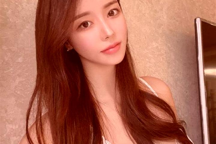 Avery, 23 — Escort in Tiepo, China