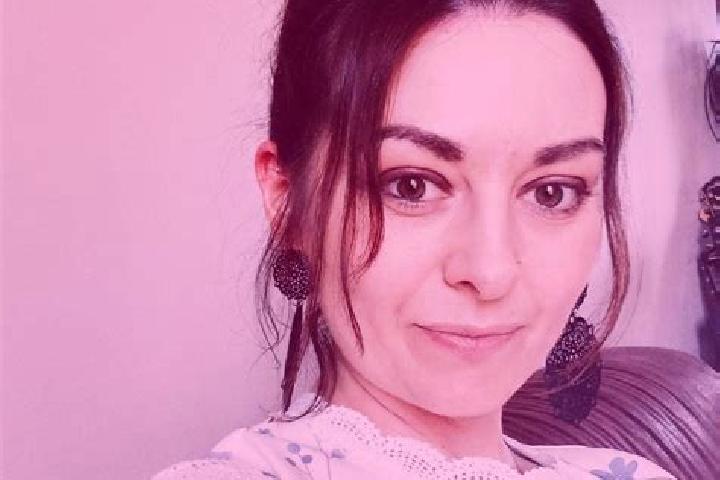 Avery, 24 — Escort in Bussiere-Galant, France