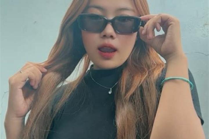 Avery, 24 — Escort in Campaka, Indonesia
