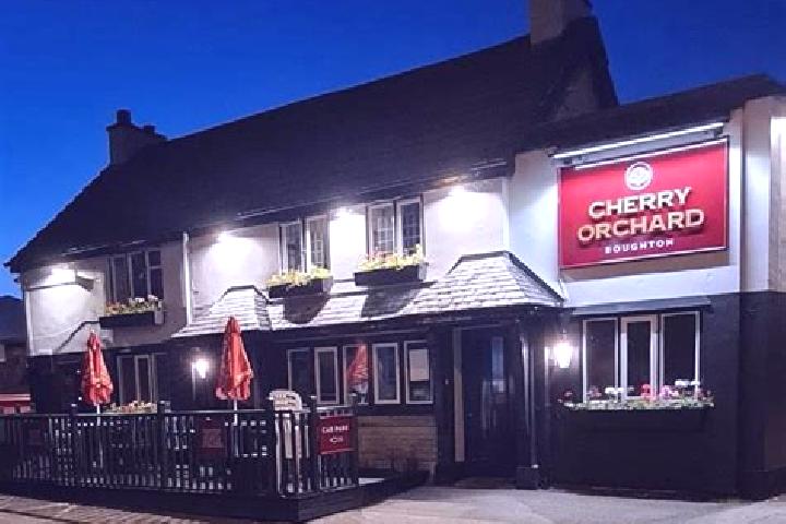 Avery, 24 — Escort in Cherry Orchard, Ireland
