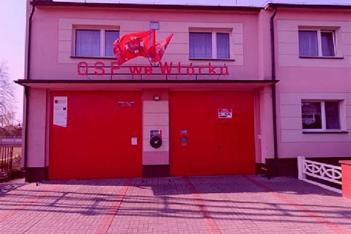 Avery, 24 — Escort in Cieplowody, Poland