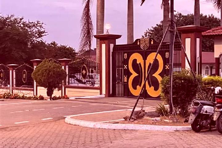 Avery, 24 — Escort in Kibi, Ghana