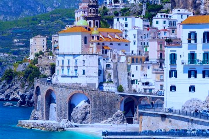 Avery, 24 — Escort in Val Rezzo, Italy