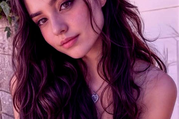 Avery, 25, a black hazel-eyed caucasian companion based in Buchen in Odenwald. Offering Roleplay, Tantra, Erotic Massage. Available for incall and outcall, o...