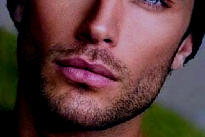 Avery, 25, a chestnut dark-eyed slavic companion based in Titagarh. Offering Prostate Massage, Duos, CIM. Available for incall and outcall, overnight booking...