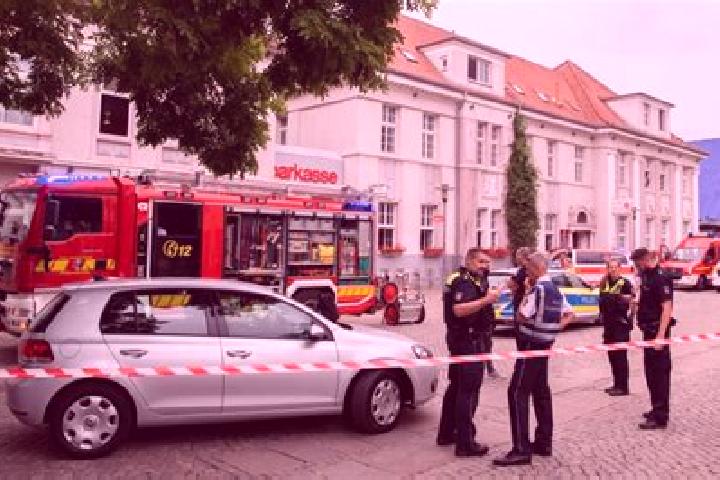Avery, 25 — Escort in Gruenstadt, Germany