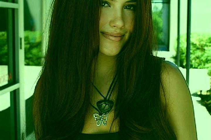 Avery, 26, a auburn dark-eyed slavic companion based in Cieneguilla. Offering Deep French Kissing, Couples, Girlfriend Experience, 69, A-Level. Available for...