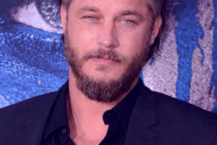 Avery, 26, a black blue-eyed caucasian companion based in Odeceixe. Offering Deep French Kissing, Roleplay, Massage. Available for incall and outcall, overni...
