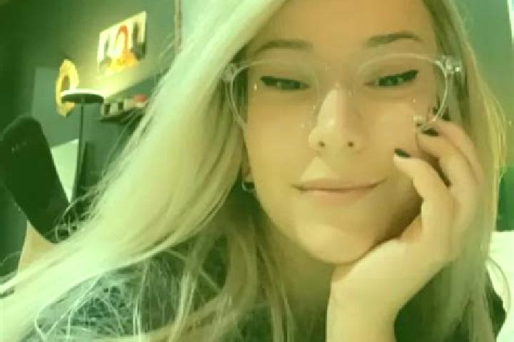 Avery, 26, a blonde dark-eyed slavic companion based in Stephenson. Offering Erotic Massage, Fetish, Dinner Date. Available for incall and outcall, day and e...