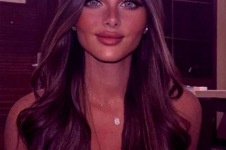 Avery, 26, a brunette dark-eyed caribbean companion based in Port Moody. Offering Girlfriend Experience, OWO, A-Level. Available for incall and outcall, over...