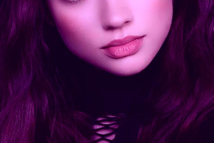 Avery, 26, a brunette dark-eyed european companion based in Hesar Kharvan. Offering GFE, Tantra, Couples, Roleplay, Overnight. Available for incall and outca...