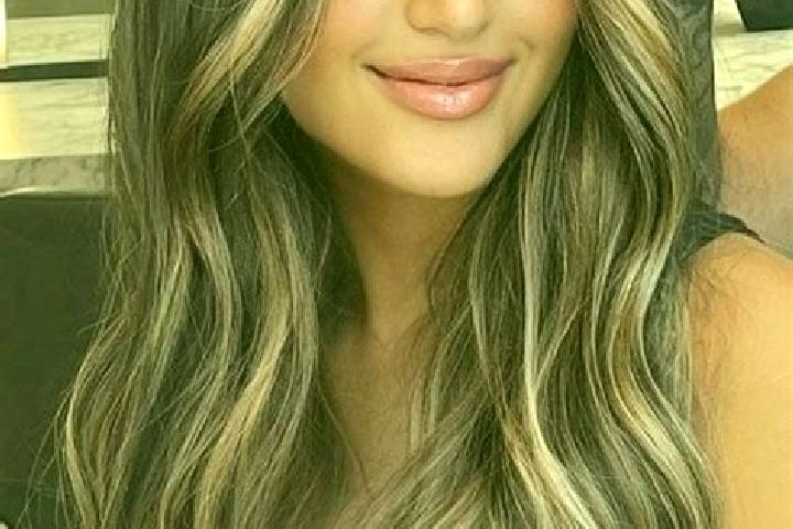 Avery, 26, a dark blonde brown-eyed mediterranean companion based in Ardrossan. Offering Overnight, A-Level, Girlfriend Experience, CIM. Available for incall...