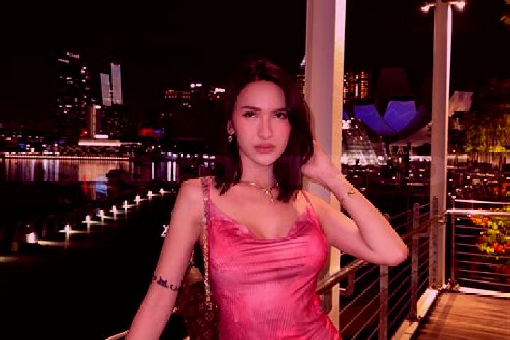 Avery, 26 — Escort in Greenwich, Australia
