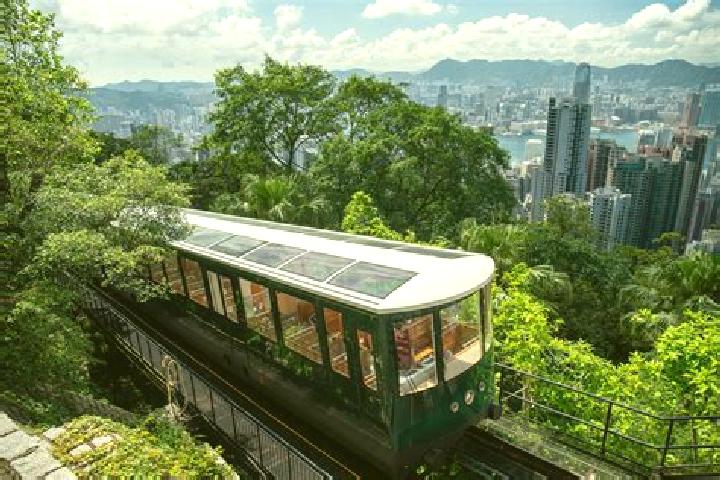 Avery, 26 — Escort in The Peak, Hong Kong