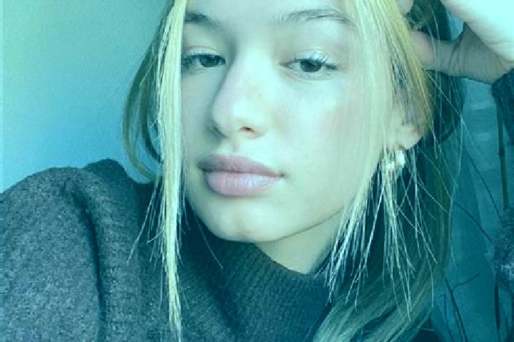 Avery, 27, a blonde brown-eyed indian companion based in Seva. Offering Dinner Date, GFE, Domination. Available for incall and outcall, overnight bookings av...