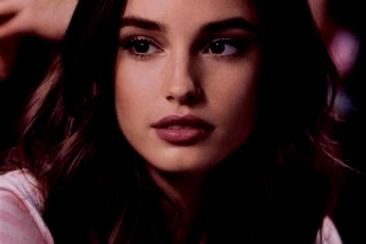 Avery, 27, a brunette brown-eyed indian companion based in Sokolovyy. Offering Dinner Date, Striptease, Deep French Kissing, Overnight, Massage. Available fo...