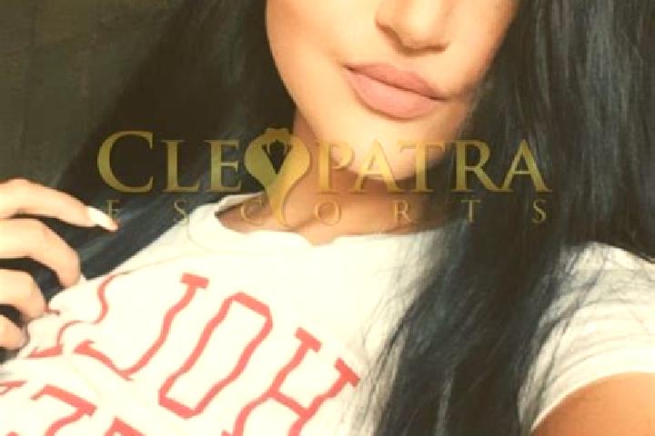 Avery, 27, a brunette dark-eyed slavic companion based in West Linn. Offering Tantra, CIM, Prostate Massage, OWO, Dinner Date. Available for incall and outca...