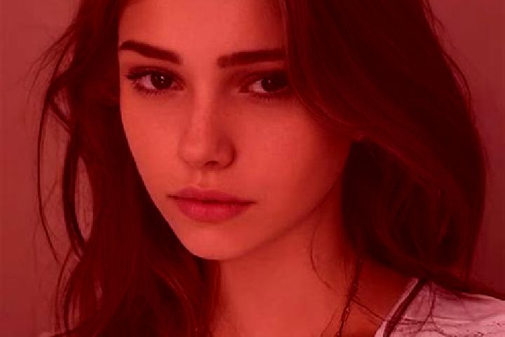 Avery, 27, a chestnut grey-eyed slavic companion based in Ashburton. Offering BDSM, Travel Companion, Girlfriend Experience, Couples, 69. Available for incal...