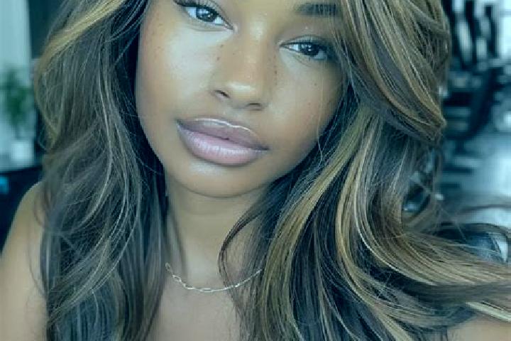 Avery, 27, a dark blonde brown-eyed caucasian companion based in Minneapolis. Offering Deep French Kissing, Party Girl, CIM, 69, GFE. Available for incall an...