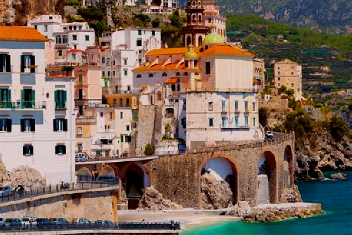 Avery, 27 — Escort in Feriolo, Italy