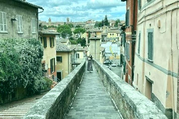 Avery, 27 — Escort in Perugia, Italy