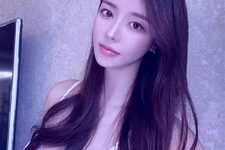 Avery, 27 — Escort in Pushang, China