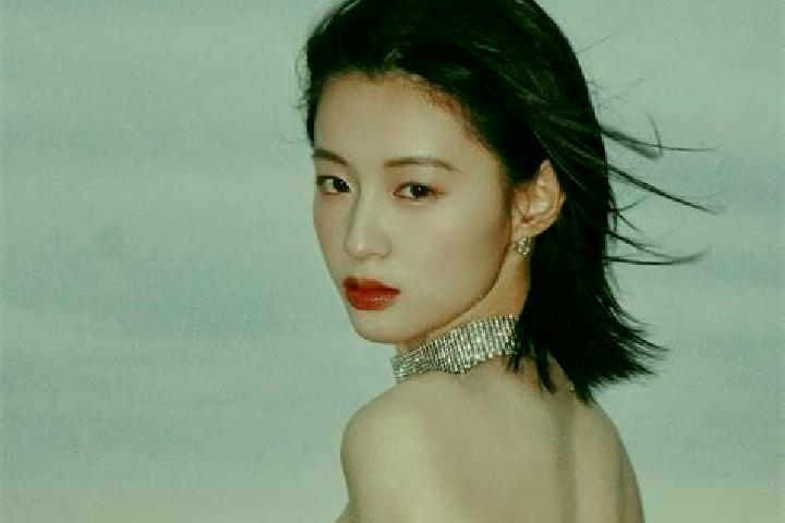 Avery, 27 — Escort in Xiaxin, China